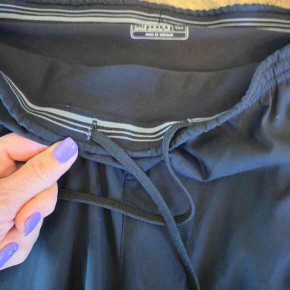 Alpine Design Outdoor Adventure Gear Black Pull On Drawstring Shorts Women Large - Picture 3 of 8